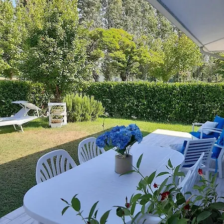Villa Family-friendly For Eight Guests Bibione