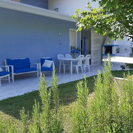 Family-friendly For Eight Guests Villa *