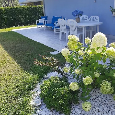 Family-friendly For Eight Guests Bibione